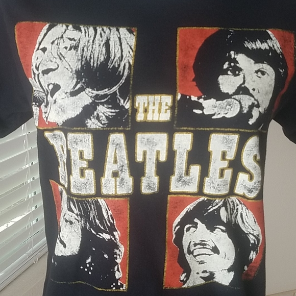 The Beatles Graphic T-Shirt - Picture 4 of 7